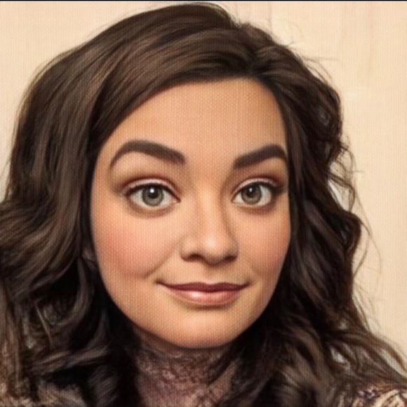 Meet your Posher, Maria - Picture 1 of 5